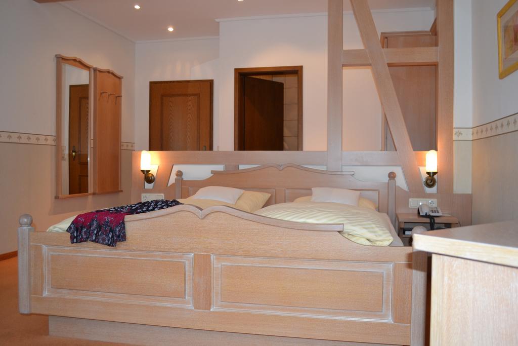 Hotel Gasthof Roedertor Rothenburg ob der Tauber Exterior foto